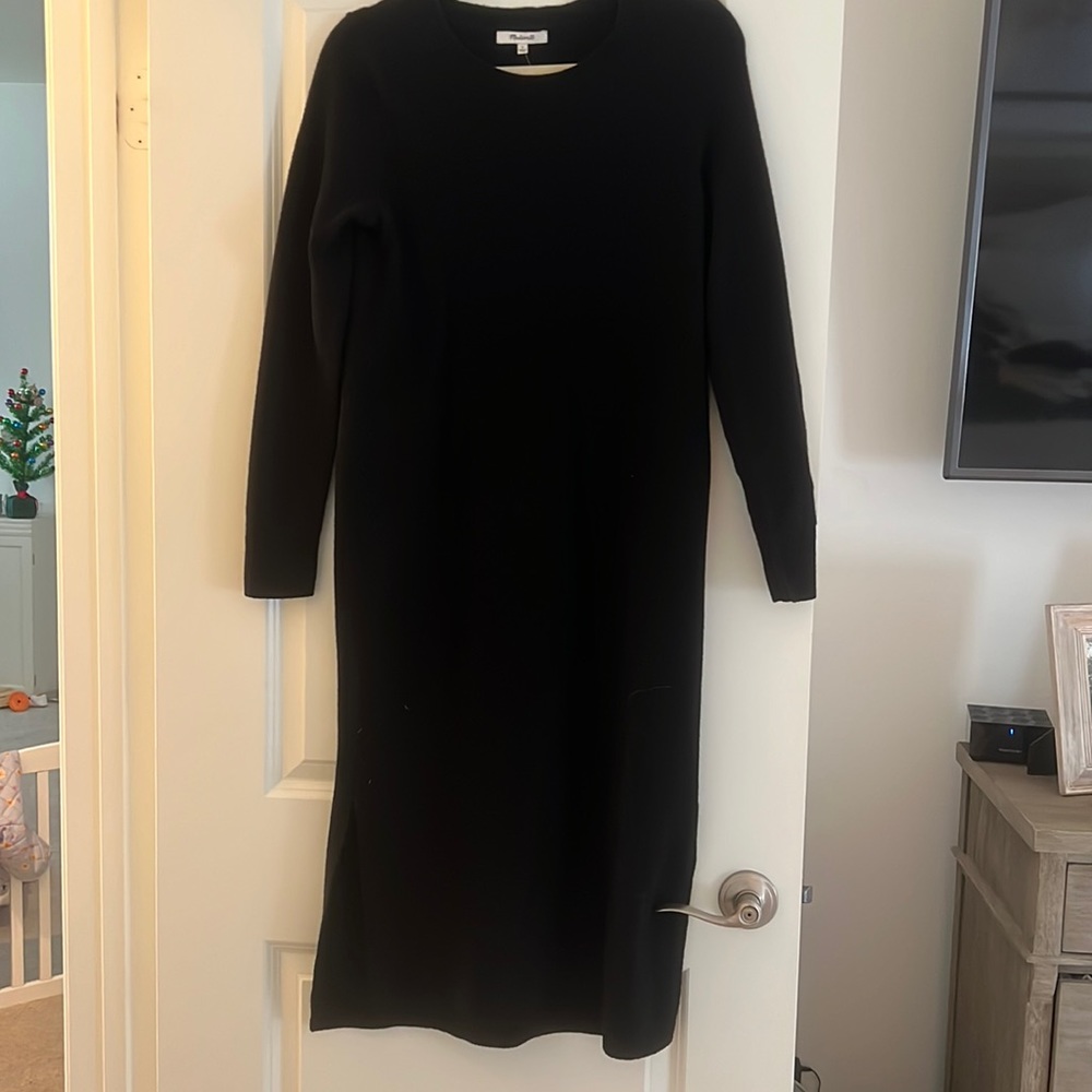 Madewell long sleeved black midi dress. New with tags. Never worn